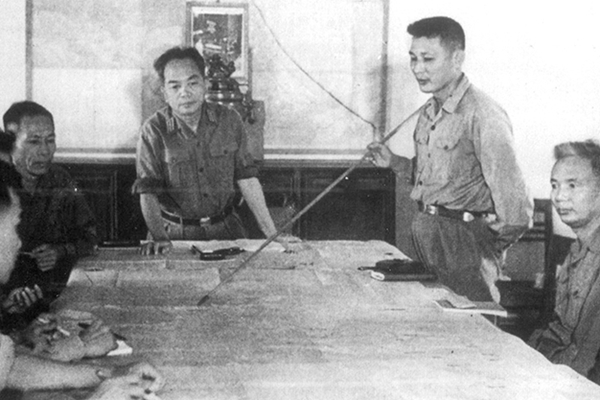 Thiếu tướng Hoàng Thế Thiện- Tấm gương đoàn kết Việt - Lào